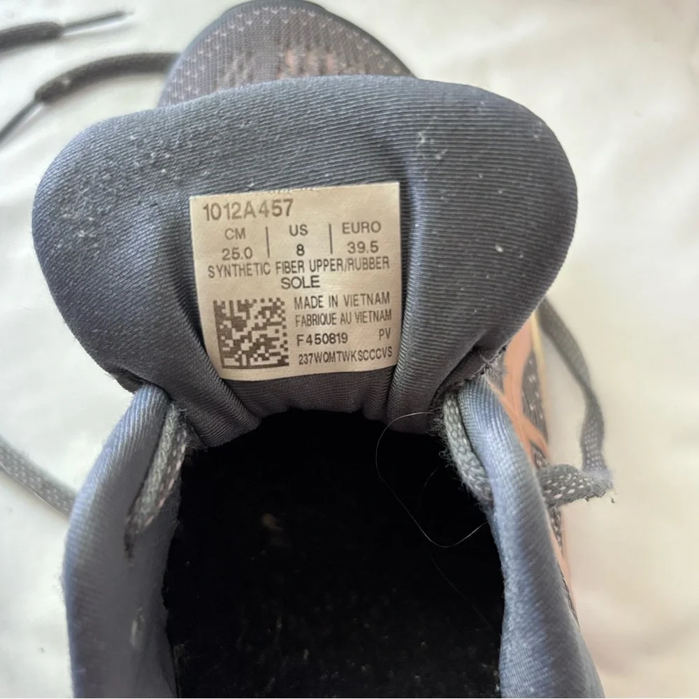 Asics Gel-Kayano 26 Gray Running Shoes